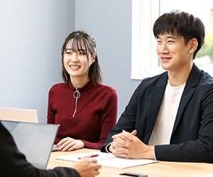 株式会社TONOSAMAの社内の風景